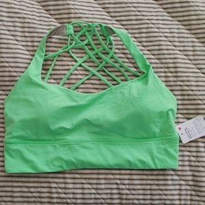 Lululemon free to be bra